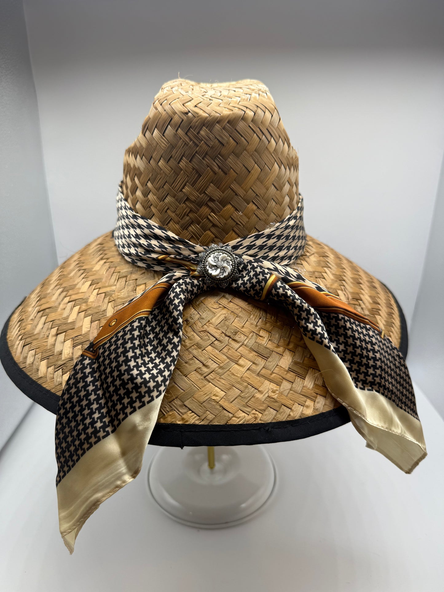 Houndstooth Equestrian Sun Hat image 0